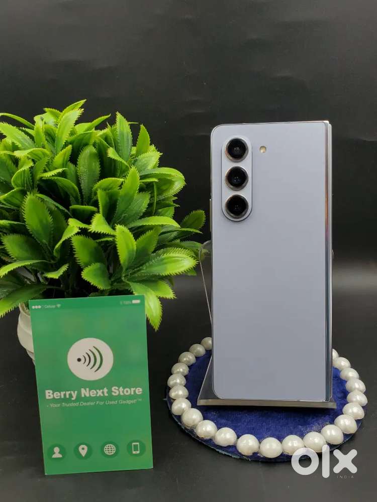 SAMSUNG GALAXY FOLD 5 12/512GB STORAGE - PHONE IS IN NEXT TO NEW LIKE