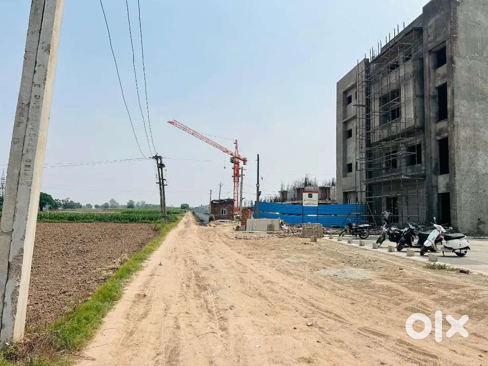 SBP Parivas plots for sale on Banur highway