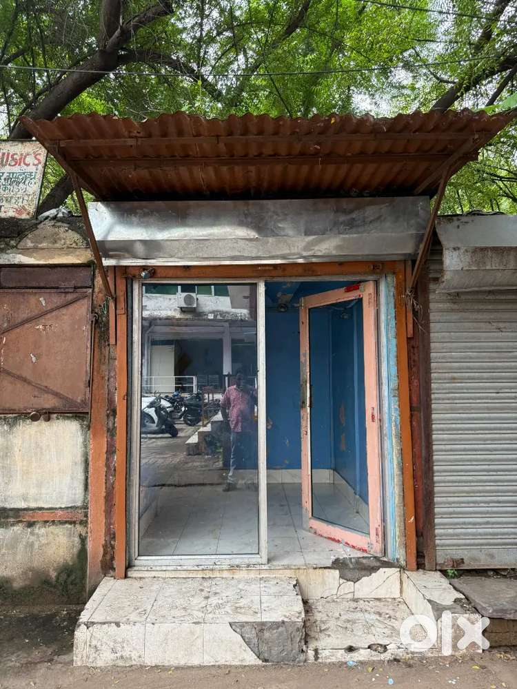Shop for rent sudha hospital road