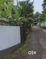 ഇരിഞ്ഞാലക്കുട ഇടവകയിൽ 18 സെന്റ് സ്ഥലം വിൽപ്പനയ്ക്ക്