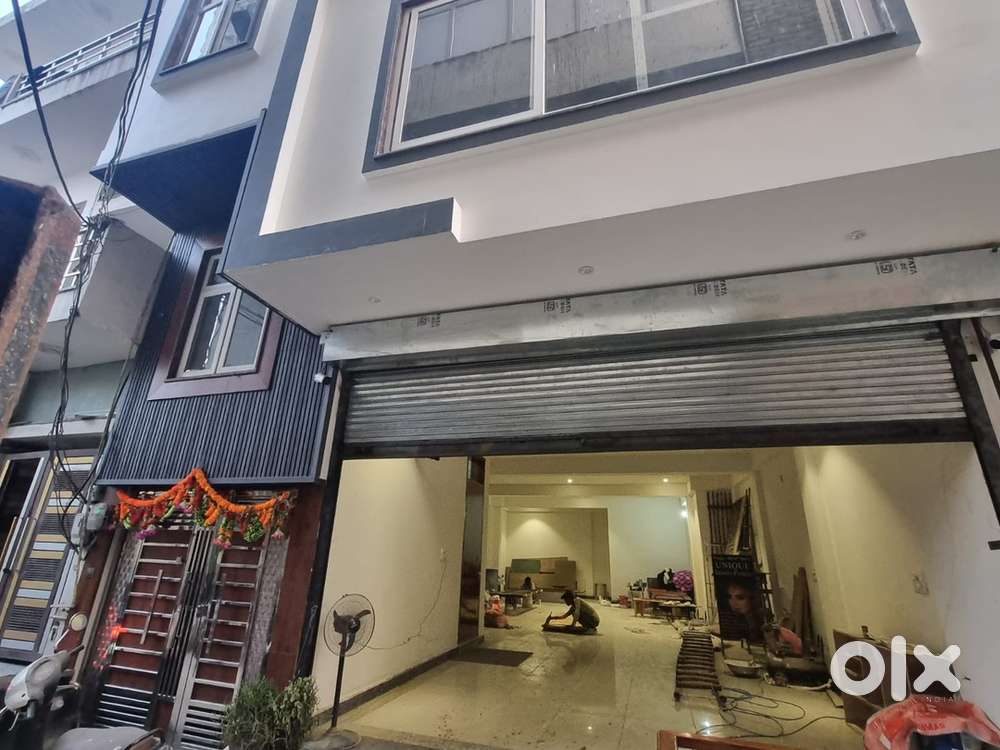 2 Halls for Rent with washrooms