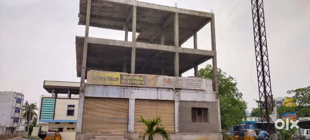 Commercial property for sale with 65 feet road face and 450sq yards