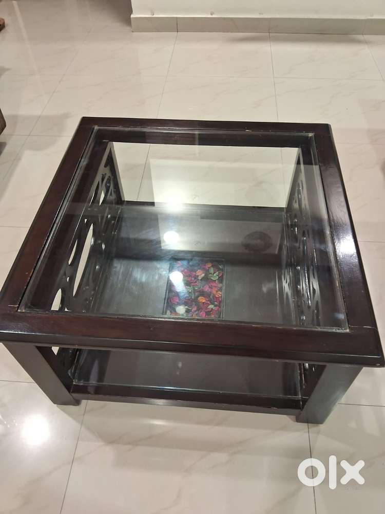 CENTER TABLE