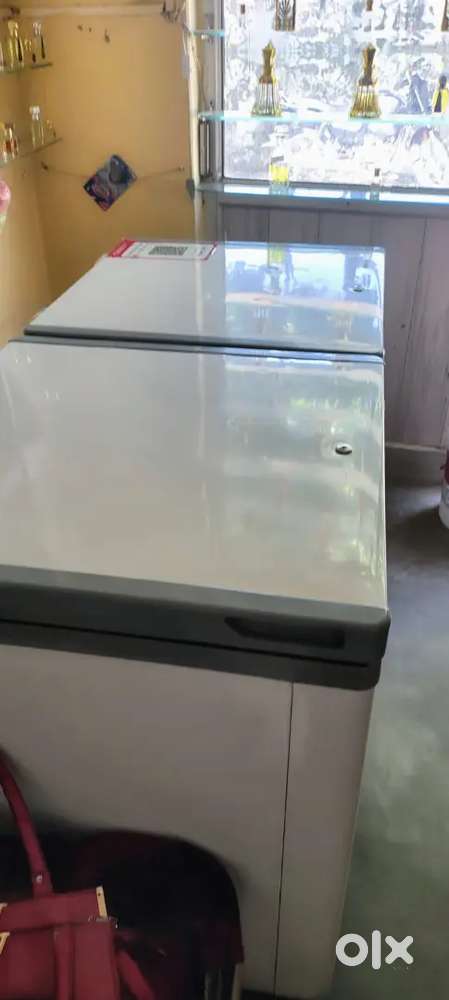 Argent sale aaj hi vichna hai