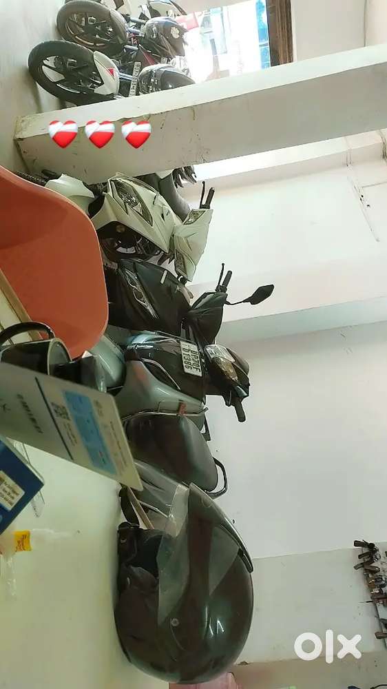 Second hand bike scooty  Kam dam par