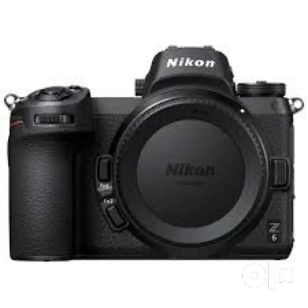 Nikon Z6 with 24-70 Nikon lens & Original charger & 2 battery
