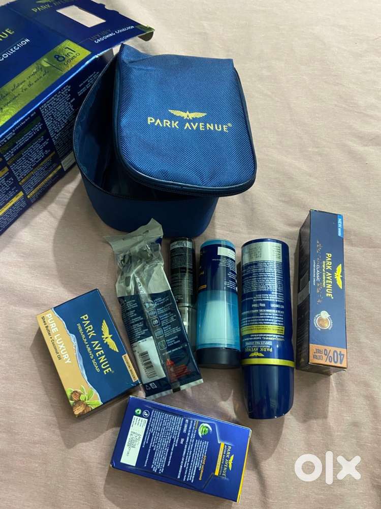 Park avenue grooming kit