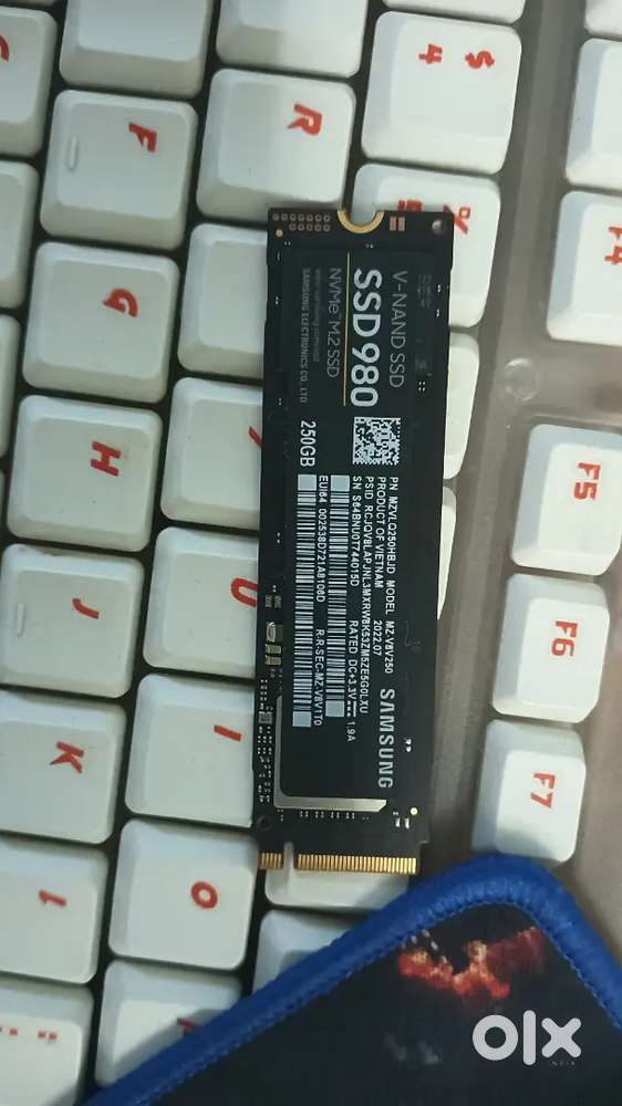 SAMSUNG SSD