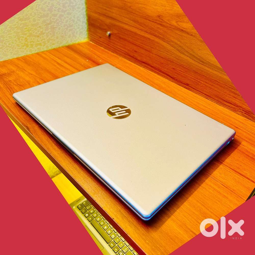 JUST ONE YEAR OLD HP LAPTOP . Best price always in manjery