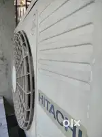 Hitachi 2 ton lite AC 2022 te 56000 a kena full working condition