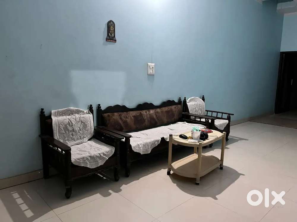 2 bhk  fully furnished independent floor