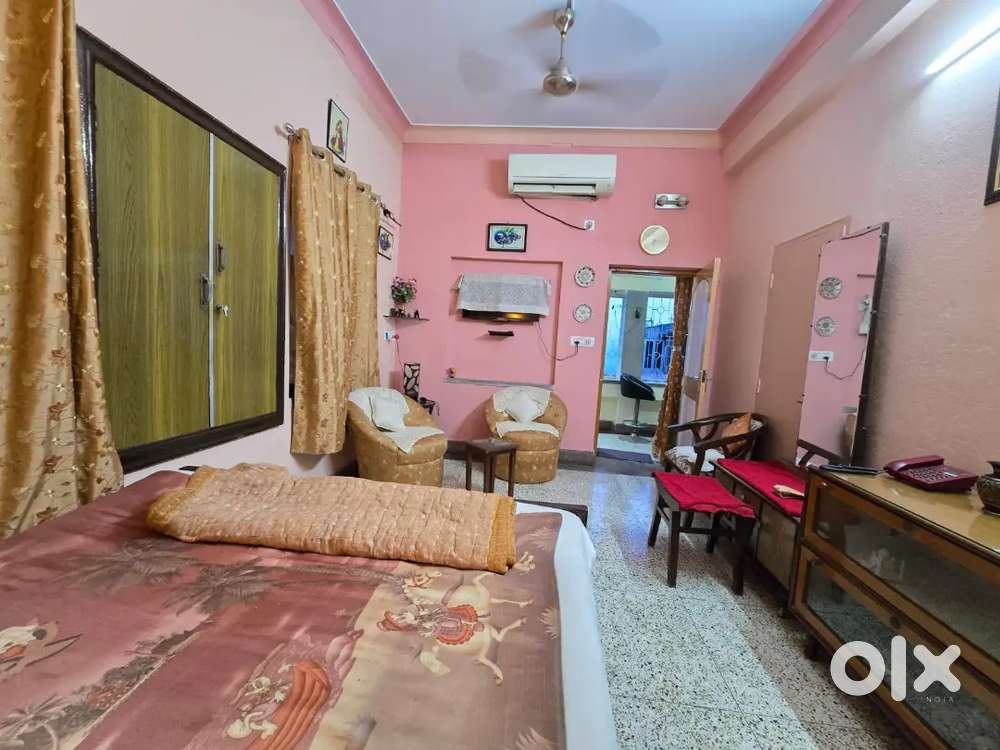 2 BHK FULLY FURNISHED FLAT RENT IN NETAJI METRO NEAR UKIL PARA ROAD