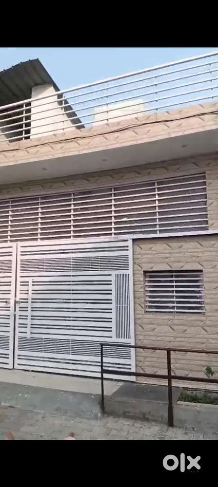 2 room set at first floor