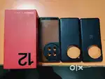 One plus 12 (12/256GB)