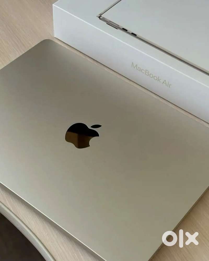 Apple MacBook Air (13.6 inch, M3, 16GB, 256GB)