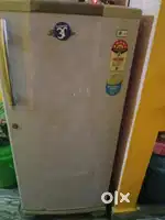 எல்ஜி பிரிட்ஜ் சில்வர் கோல்ட் கலர்