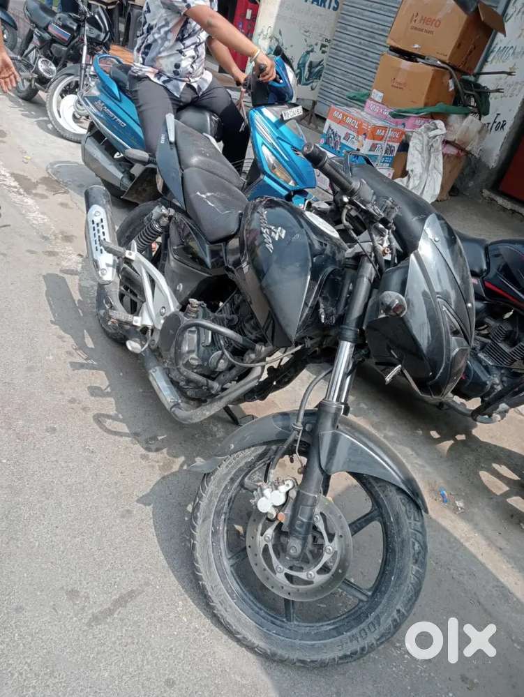 Pulsar cc 180
