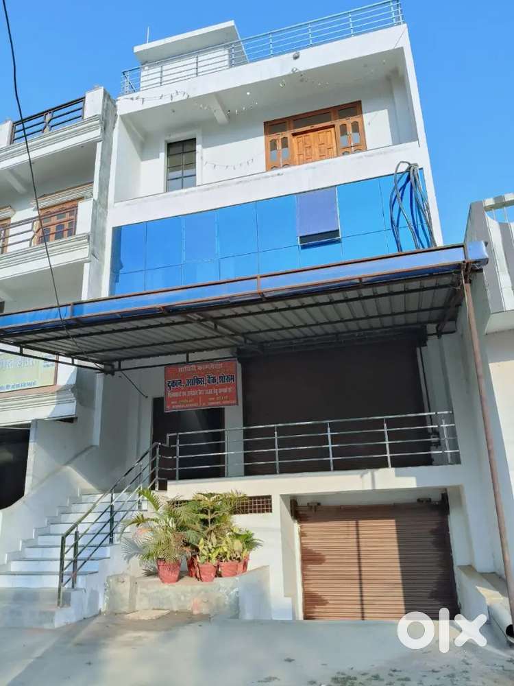 Blinkit Instamart restaurant bank office