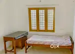 INDIVIDUAL ROOM RENT IN CHAKKARAPARAMBU,NEAR HOTEL HOLIDAY INN