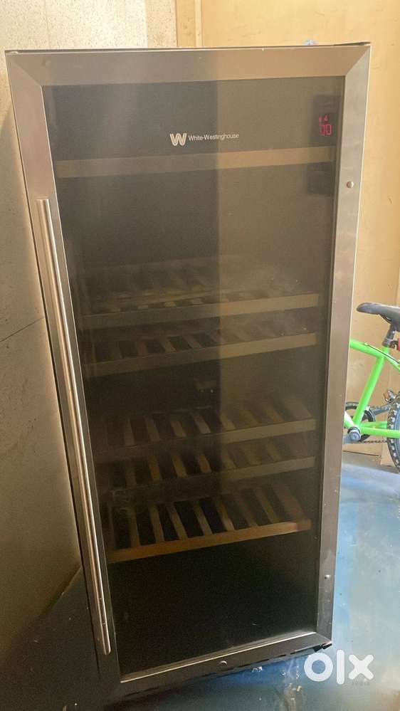 White Westinghouse Wine Cooler