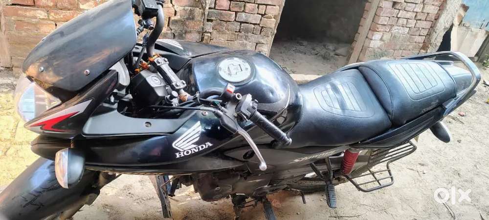 Mast condition hai self starter hai koi kam nahi gadi check kar ke le