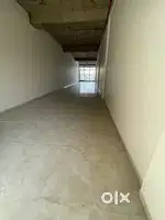 Showroom semi
