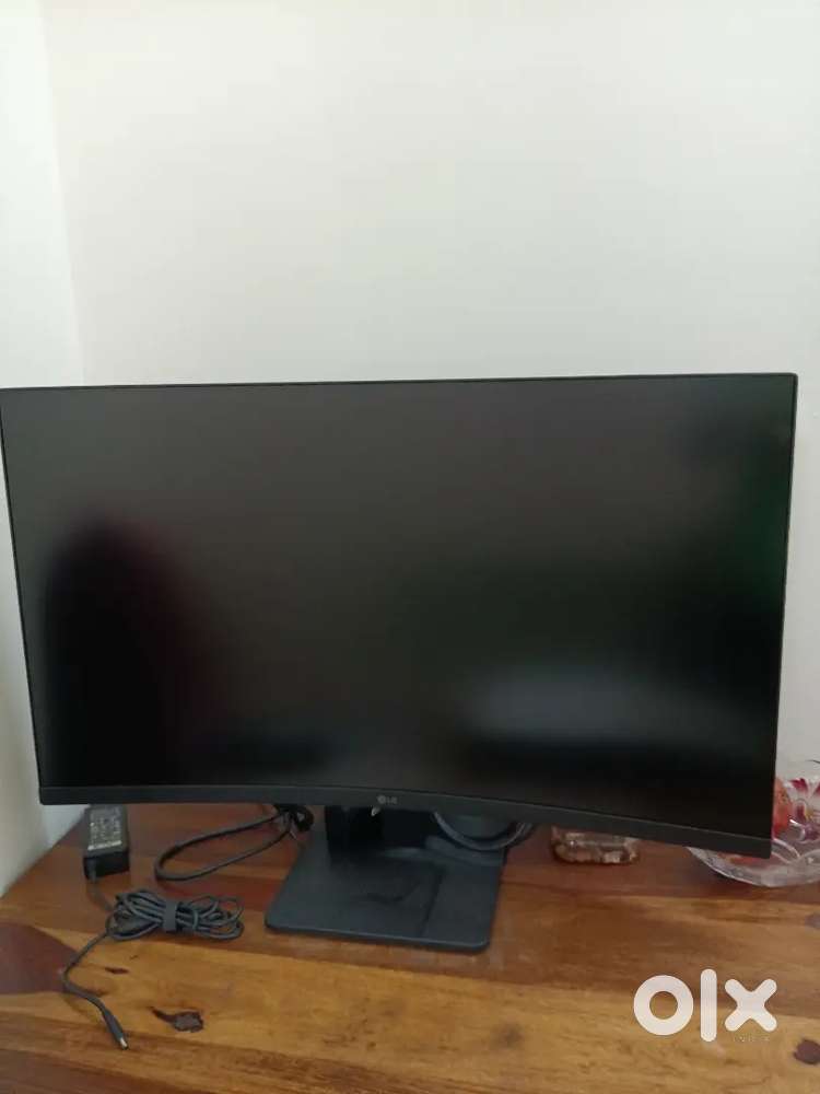 LG 32MR50C (32 Inch) Monitor , 3 month old