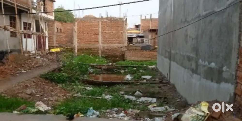 ADA मुरली मनोहर जोशी स्कूल के पीछे रामनगर चौराहे के पास कॉर्नर प्लॉट