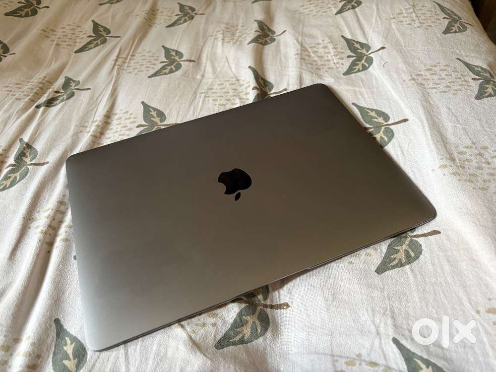 MacBook Air M1 in Good Condition