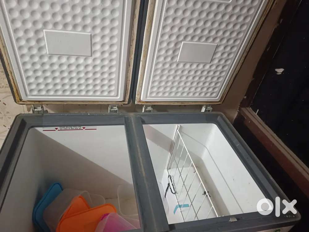 Fridge for commercial use