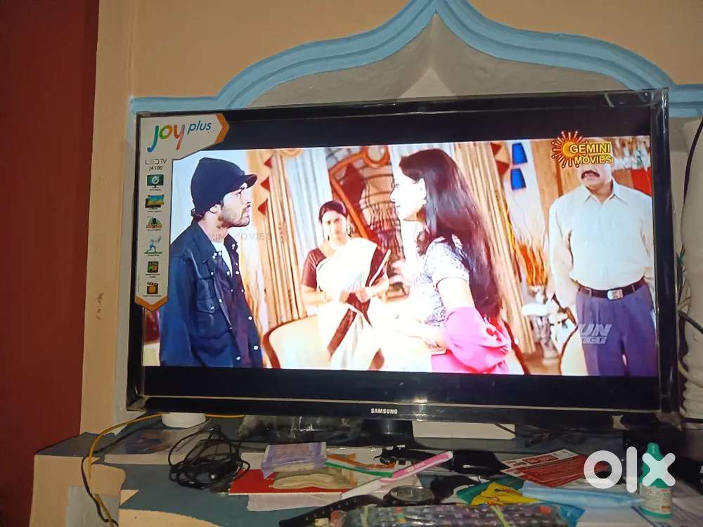 Samsung joyplus LED Tv 28 inches in GOOD WORKING CONDITION