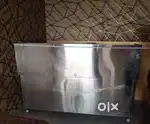 Parcel cutting table