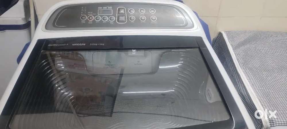 9.5 kg, Full automatic and top loaded Samsung washing machine!