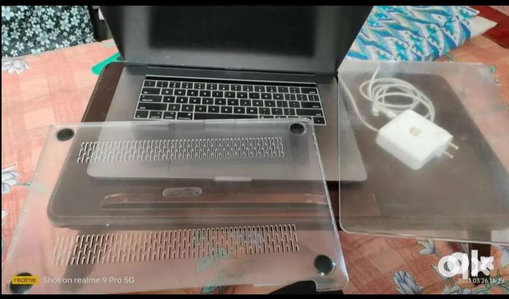 2018 MacBook Pro 15-inch - i7 / 16GB RAM / Retina - Great Deal!