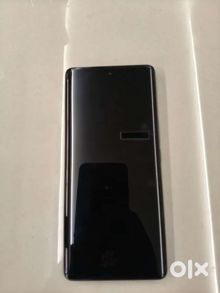 V30 5G mobile