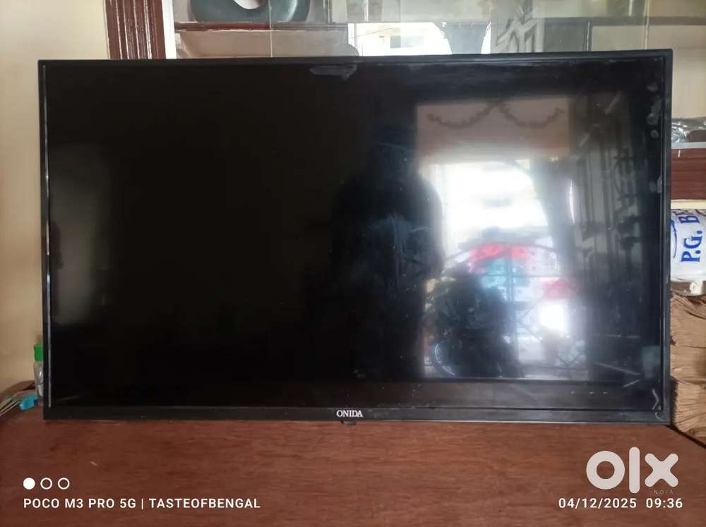 Onida Fire Tv 43 inch , Only 5000 rs