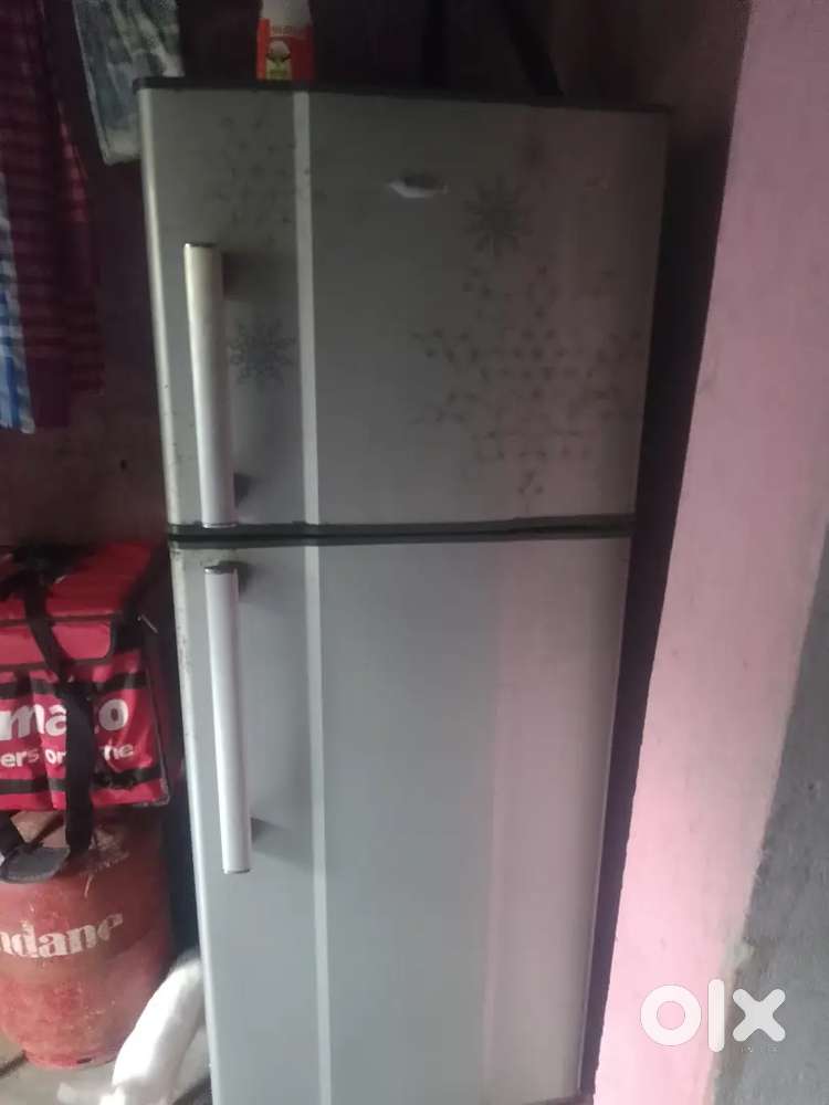 Whirlpool refrigerator