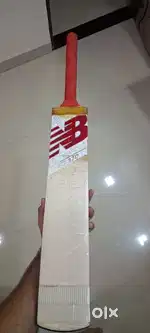 NEW BALANCE CRICKET BAT plus SG BAT STICKER