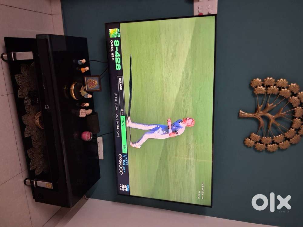 LG TV 65 inch 1 year old