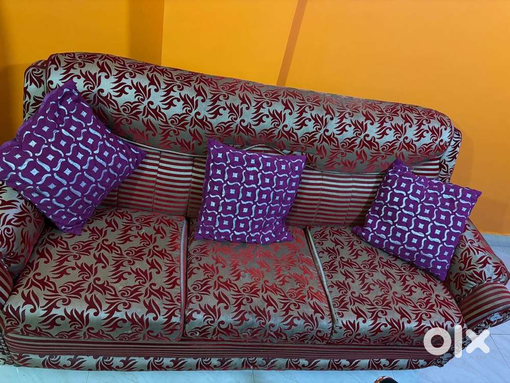3 seater sofa for sale