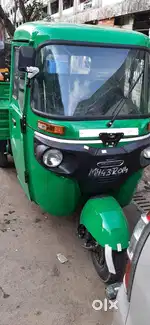 MAXIMA CNG BS6