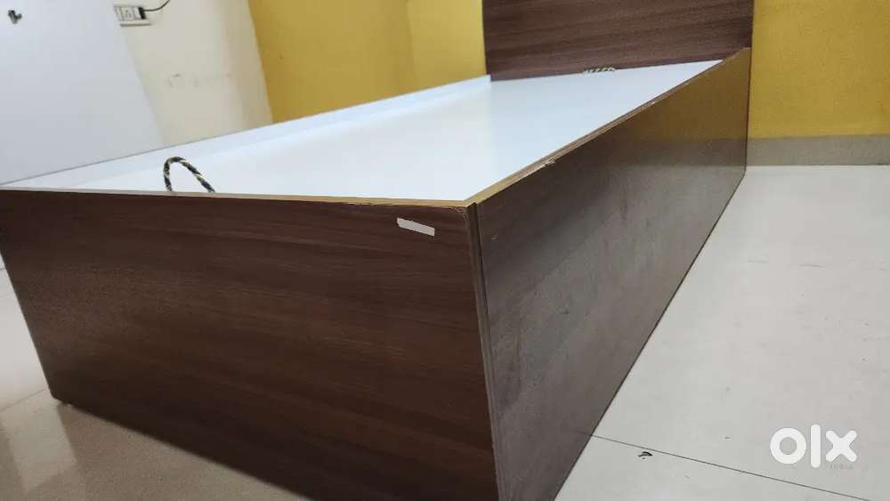 3×6 Bed with storage and Mattress
