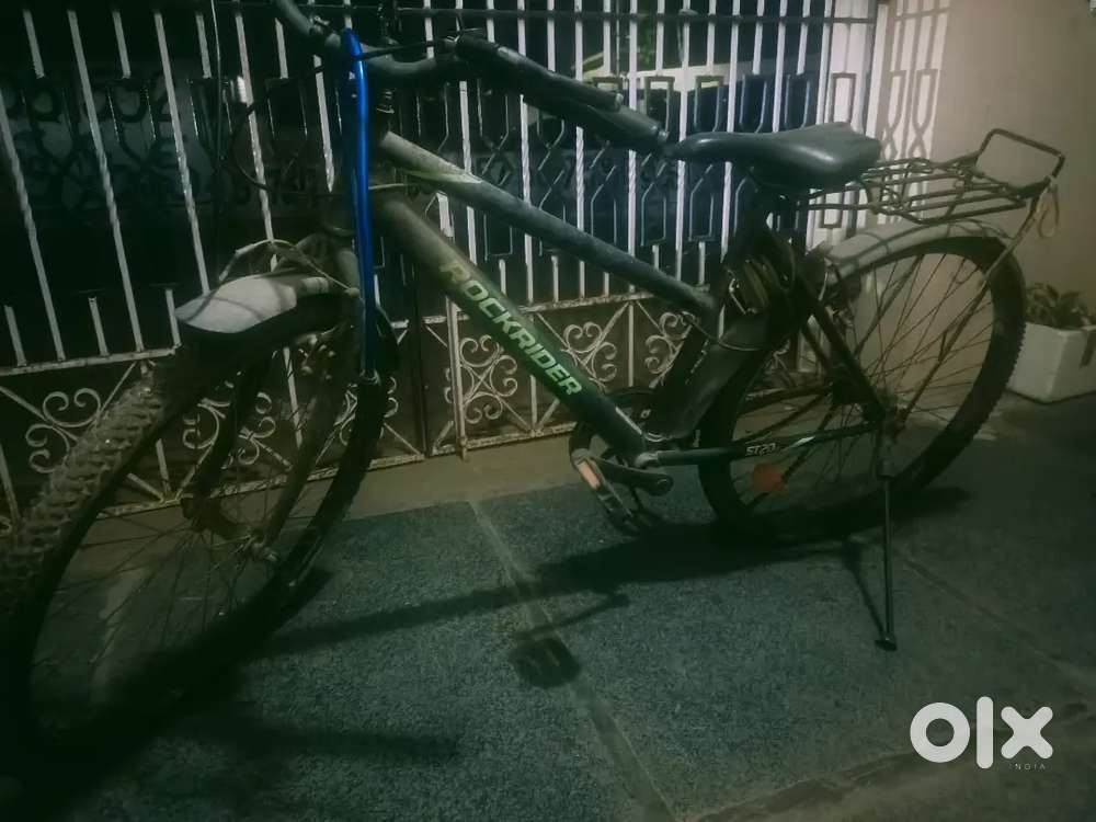 Decaltlon mount bike rock rider st20