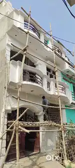 House near alambag metro station