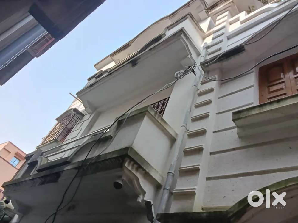 WellDecoreted building and ready to moov