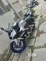 R15 m nice condition super bike