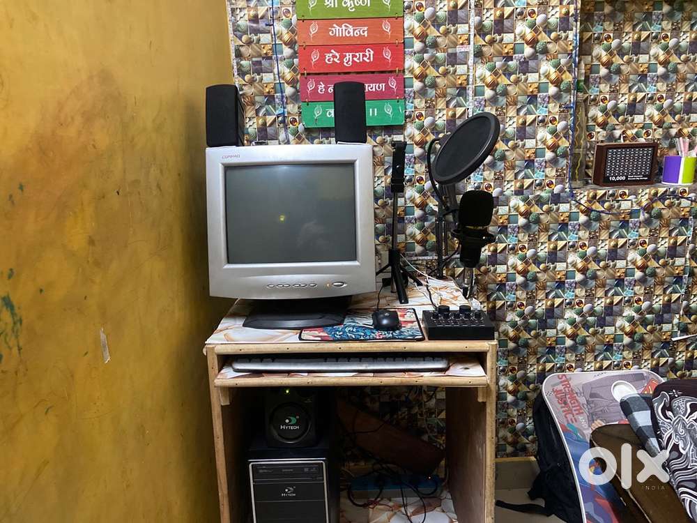 Full small studio setup with computer mic table