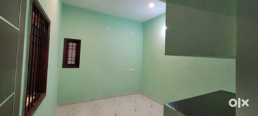 House for sale, Mookambika nagar ,Uruvaiyar