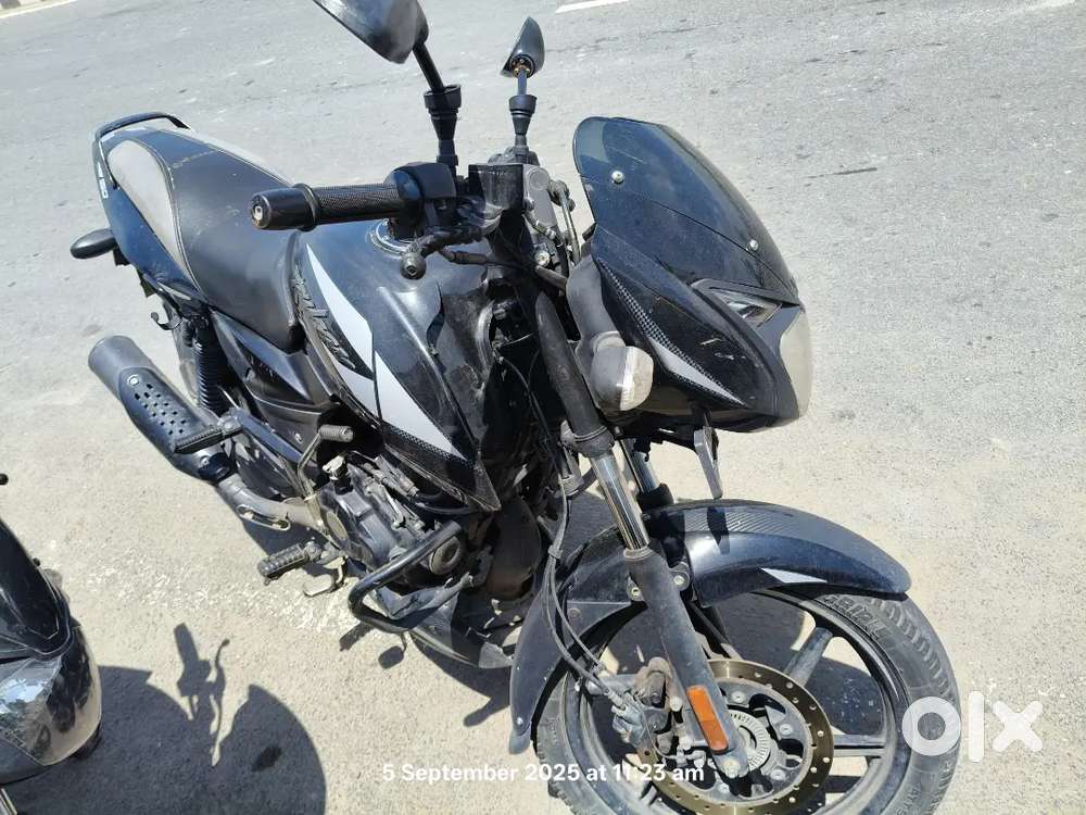 Bajaj pulsar 150