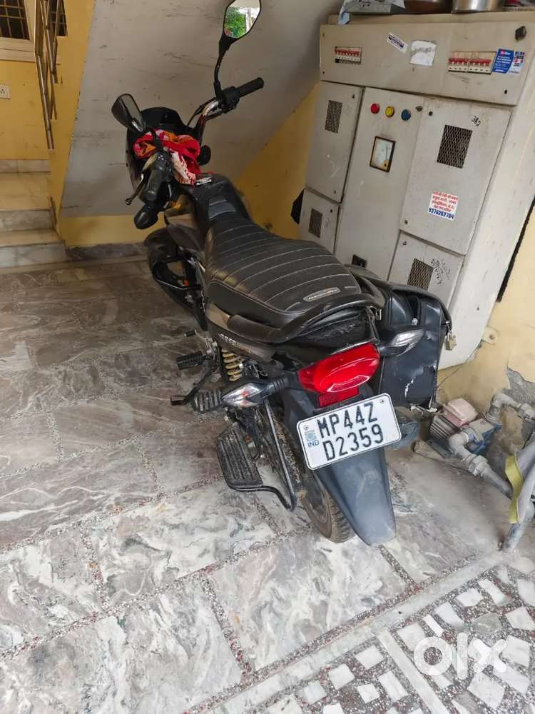 Bajaj platina 110 in very good condition and has less driven